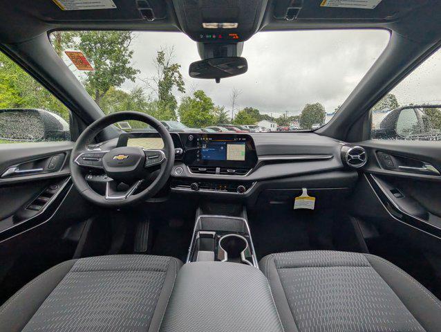 new 2025 Chevrolet Equinox car, priced at $31,004