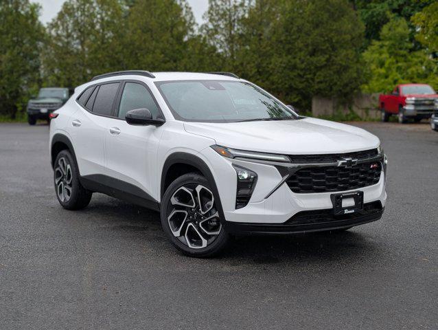 new 2025 Chevrolet Trax car, priced at $26,715