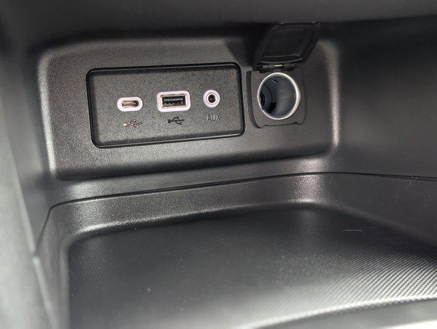 used 2022 Chevrolet Equinox car, priced at $22,200