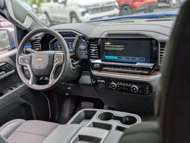 new 2025 Chevrolet Silverado 1500 car, priced at $52,333