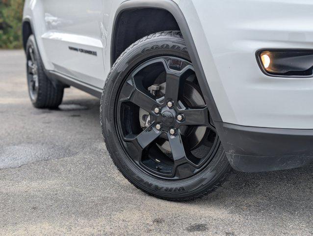used 2019 Jeep Grand Cherokee car, priced at $21,788