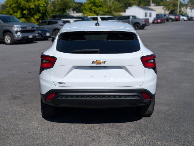 used 2024 Chevrolet Trax car, priced at $19,906