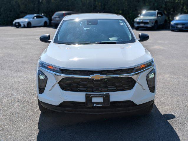 used 2024 Chevrolet Trax car, priced at $19,906