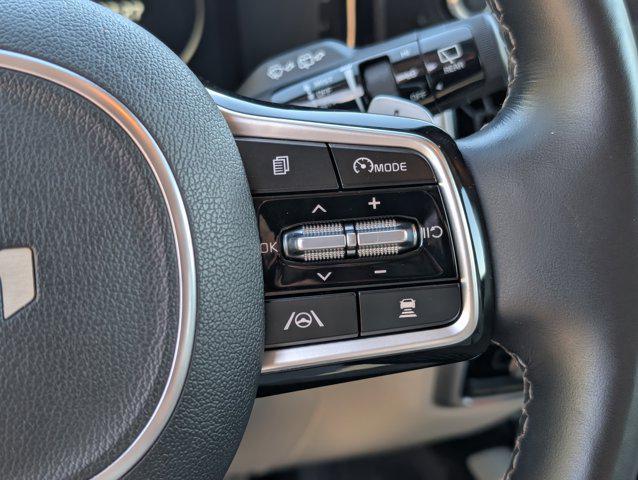 used 2022 Kia Sorento Plug-In Hybrid car, priced at $29,705