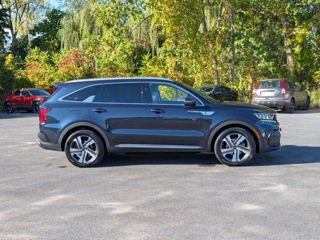used 2022 Kia Sorento Plug-In Hybrid car, priced at $29,705