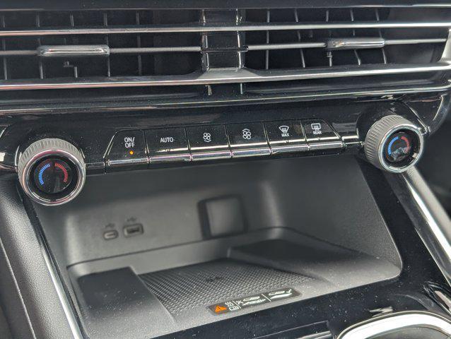 new 2026 Chevrolet Traverse car, priced at $46,345