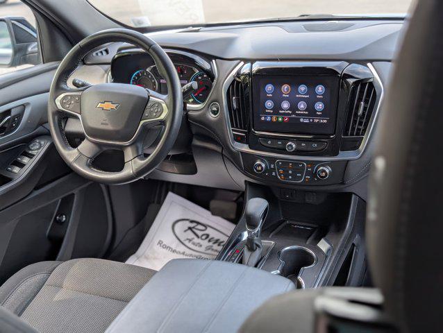 used 2022 Chevrolet Traverse car, priced at $33,900