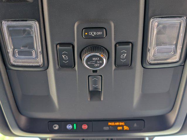 new 2025 Chevrolet Suburban car, priced at $81,795
