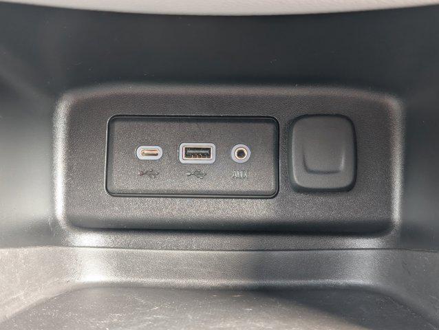 used 2021 Chevrolet Equinox car, priced at $20,400