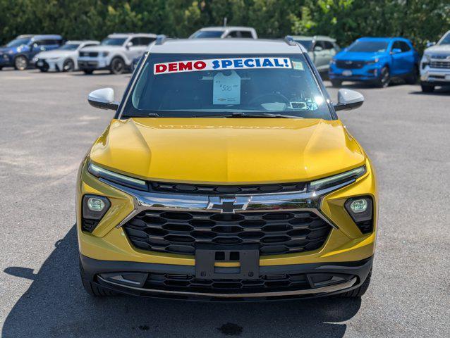 new 2025 Chevrolet TrailBlazer car, priced at $31,615
