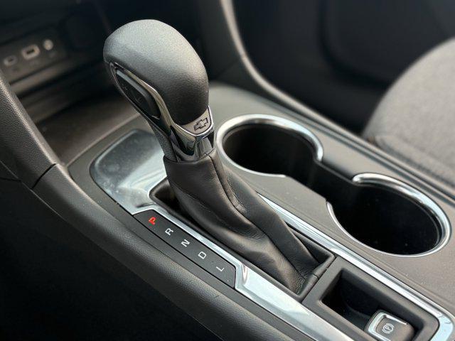 used 2023 Chevrolet Equinox car, priced at $21,876