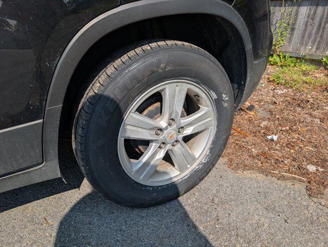 used 2021 Chevrolet Trax car, priced at $13,800
