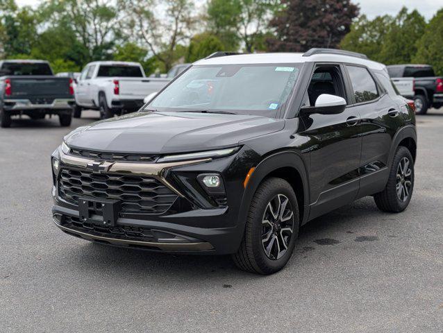 new 2025 Chevrolet TrailBlazer car, priced at $29,620