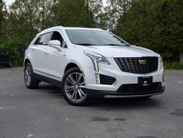 used 2022 Cadillac XT5 car, priced at $32,300