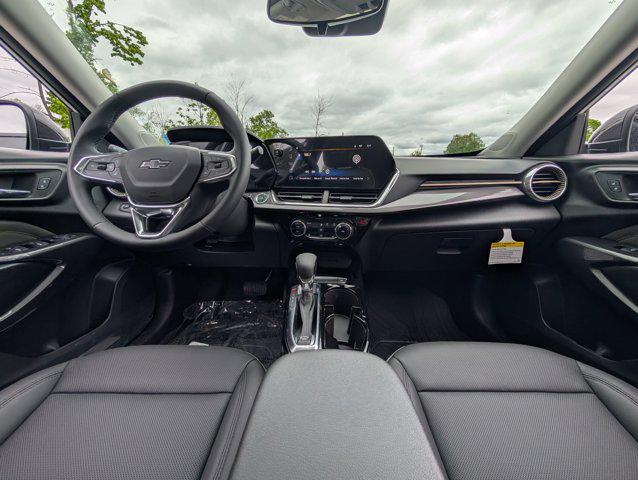 new 2025 Chevrolet Trax car, priced at $28,380