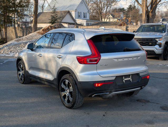 used 2019 Volvo XC40 car, priced at $19,000