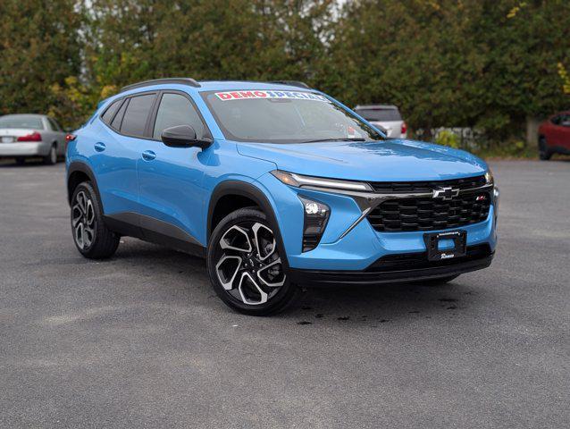 new 2025 Chevrolet Trax car, priced at $27,085