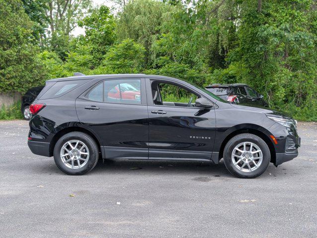 used 2022 Chevrolet Equinox car, priced at $22,339