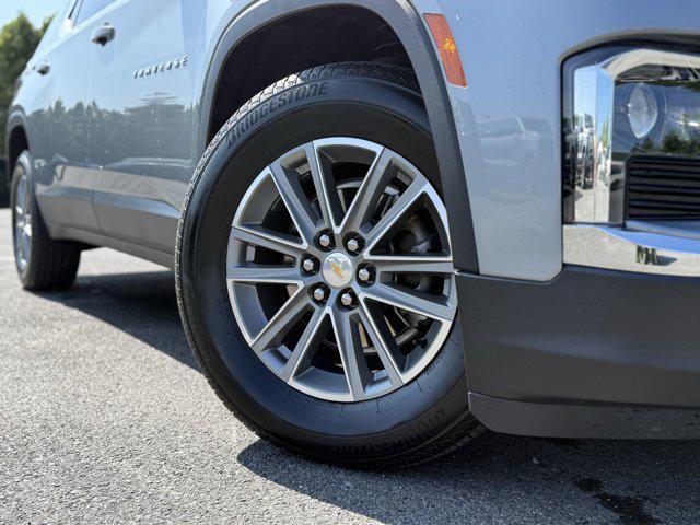used 2023 Chevrolet Traverse car, priced at $34,304