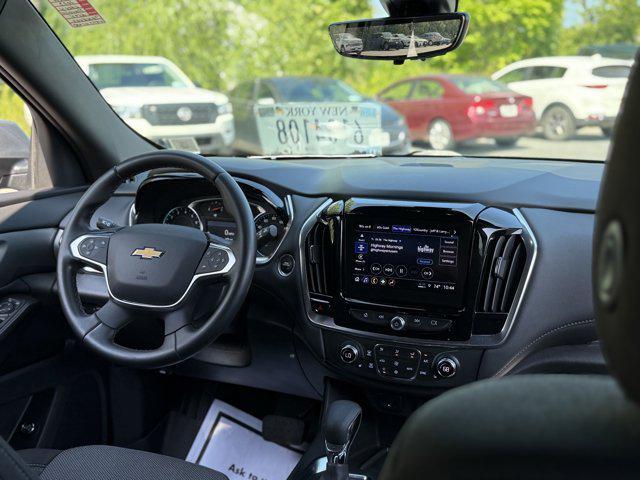 used 2023 Chevrolet Traverse car, priced at $34,304