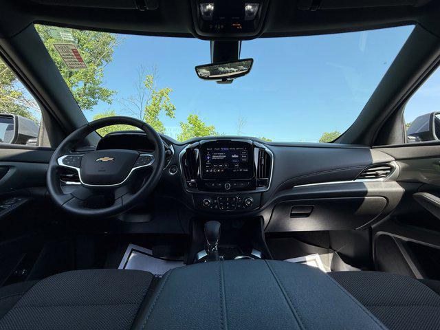used 2023 Chevrolet Traverse car, priced at $34,304