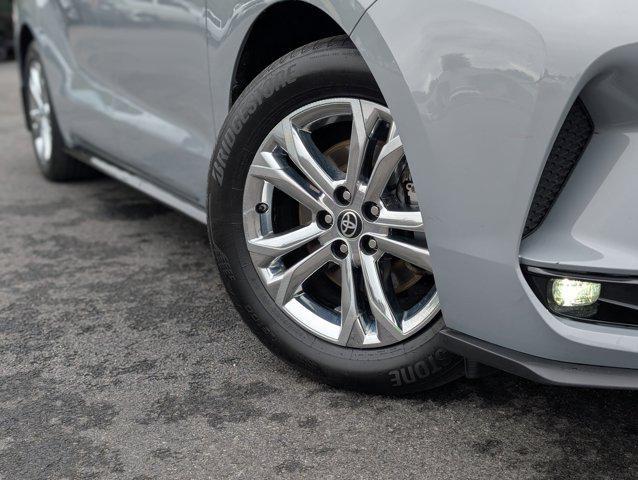 used 2023 Toyota Sienna car, priced at $46,217