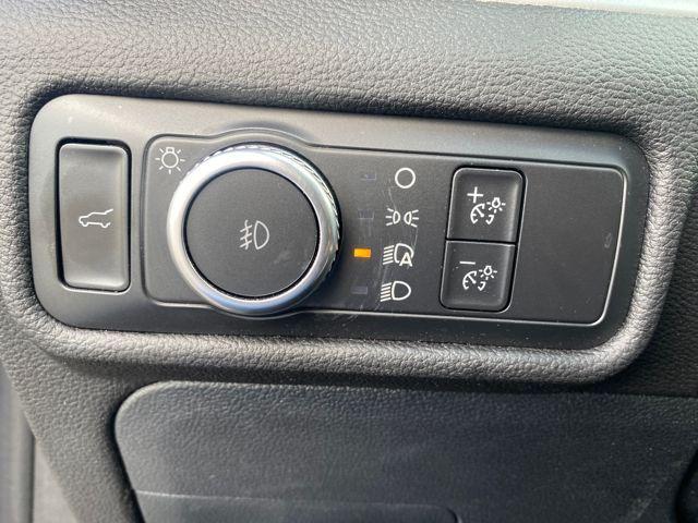 used 2022 Ford Explorer car, priced at $30,984