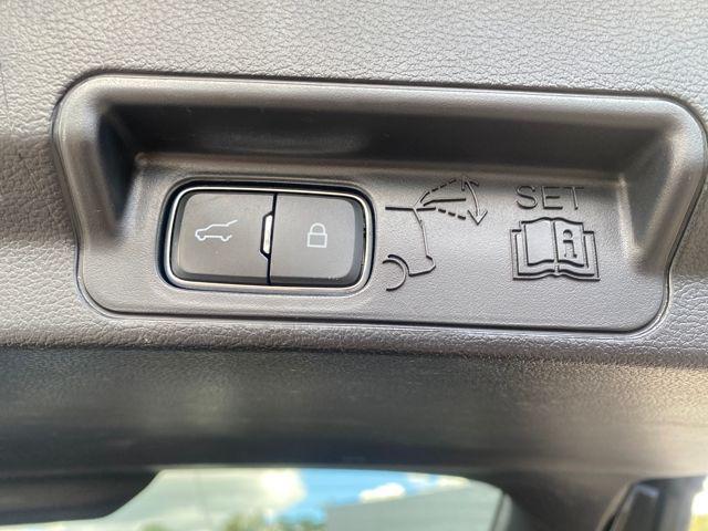 used 2022 Ford Explorer car, priced at $30,984