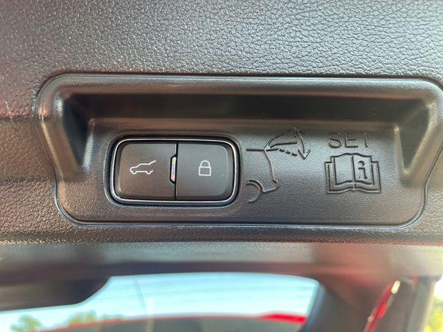 used 2022 Ford Explorer car, priced at $31,492