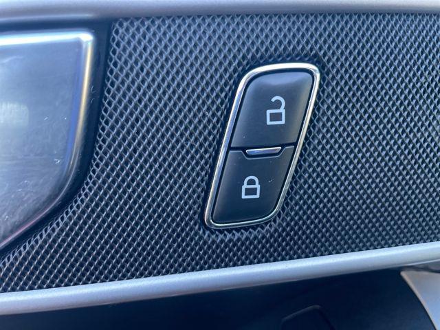 used 2022 Ford Explorer car, priced at $31,492