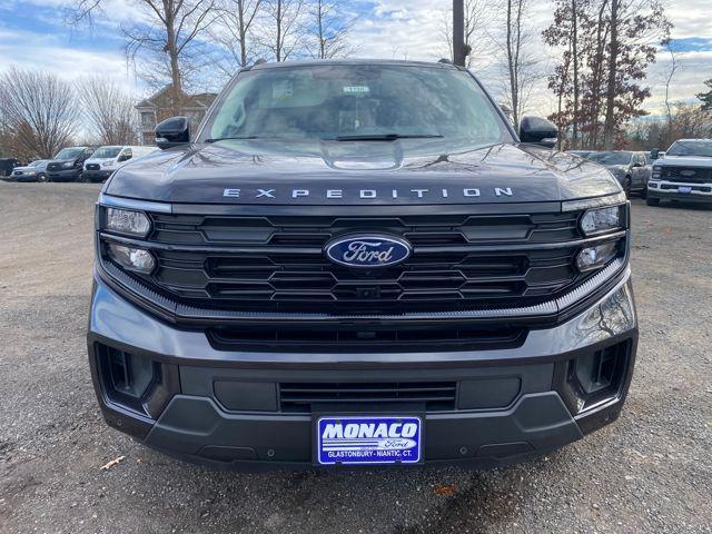 new 2025 Ford Expedition car, priced at $72,840