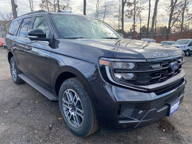 new 2025 Ford Expedition car, priced at $72,840