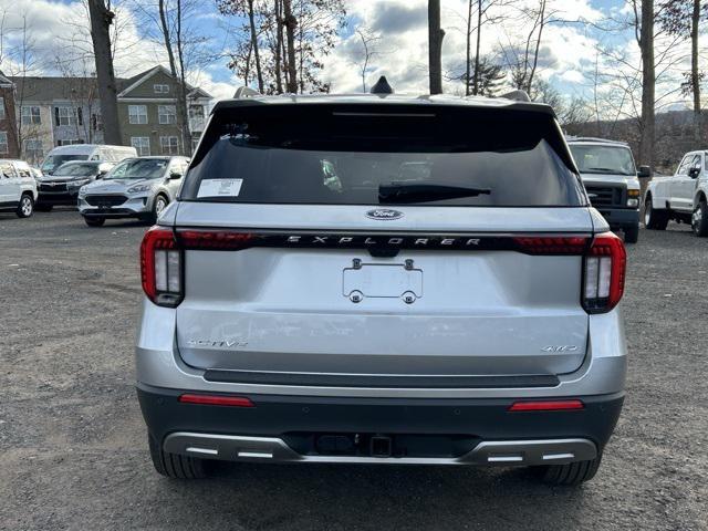 new 2025 Ford Explorer car, priced at $47,901