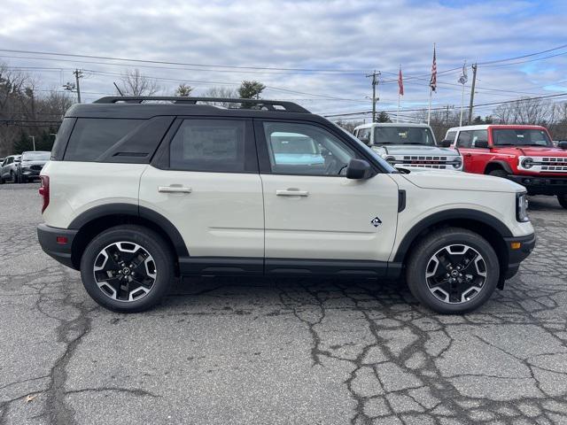 new 2024 Ford Bronco Sport car, priced at $40,965