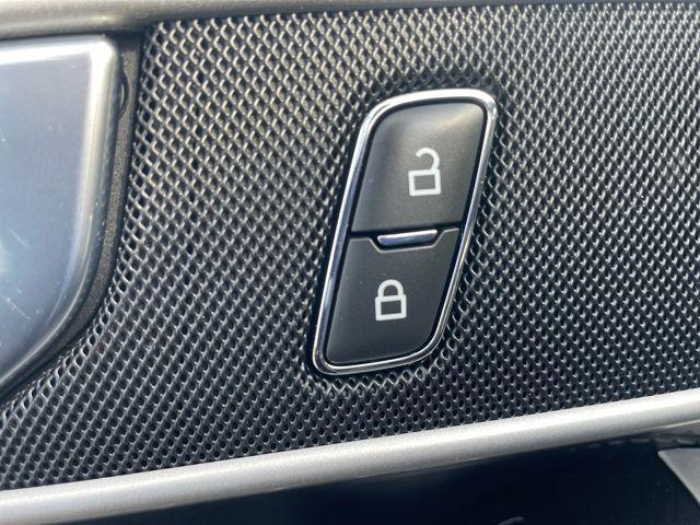 used 2022 Ford Explorer car, priced at $29,986