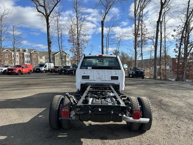 new 2024 Ford F-450 car, priced at $60,490