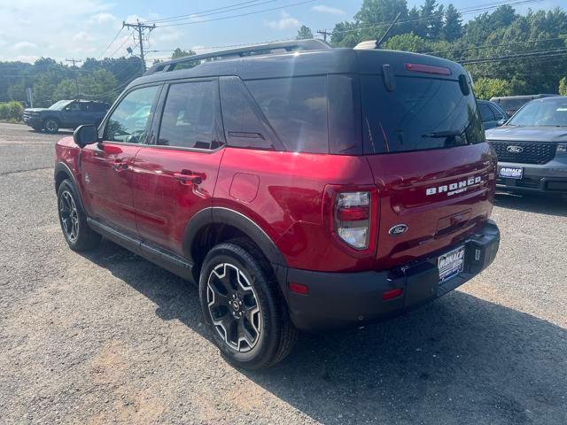 new 2025 Ford Bronco Sport car, priced at $39,353