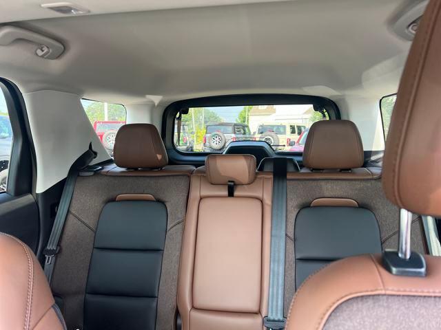 new 2025 Ford Bronco Sport car, priced at $39,353