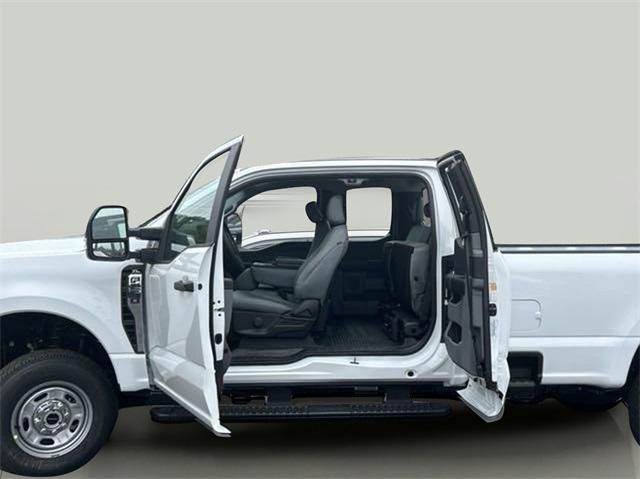 new 2024 Ford F-250 car, priced at $50,456