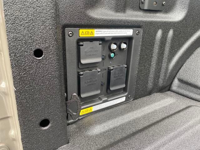 new 2025 Ford F-150 car, priced at $60,079