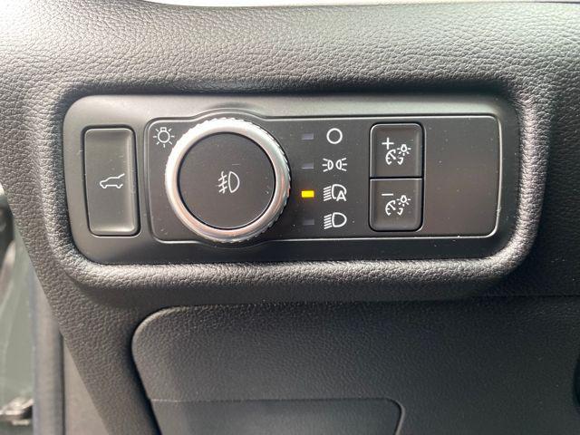 used 2022 Ford Explorer car, priced at $29,648