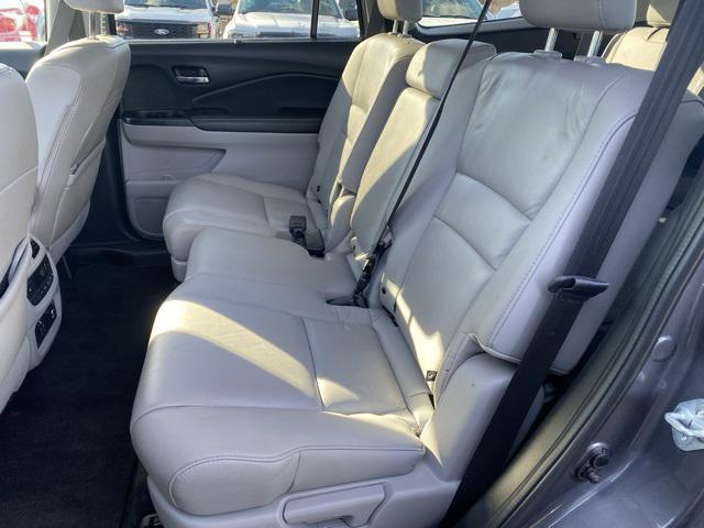 used 2021 Honda Pilot car, priced at $29,753