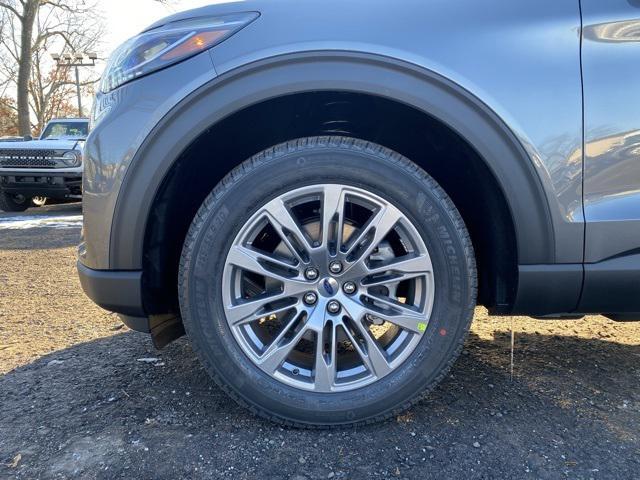 new 2025 Ford Explorer car, priced at $48,059