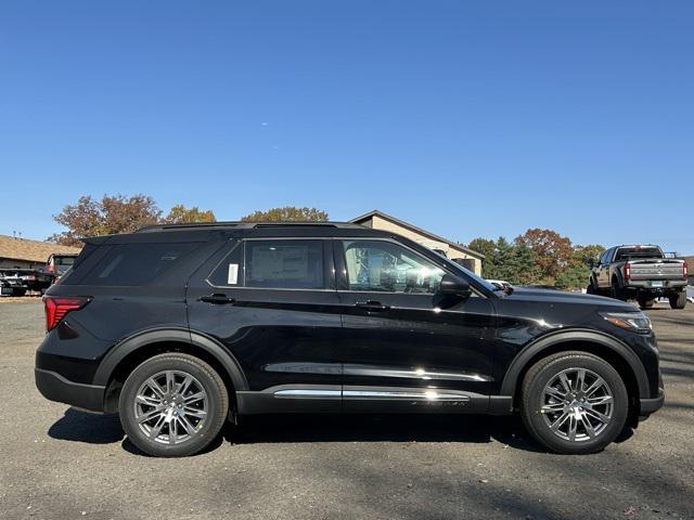 new 2025 Ford Explorer car, priced at $48,302