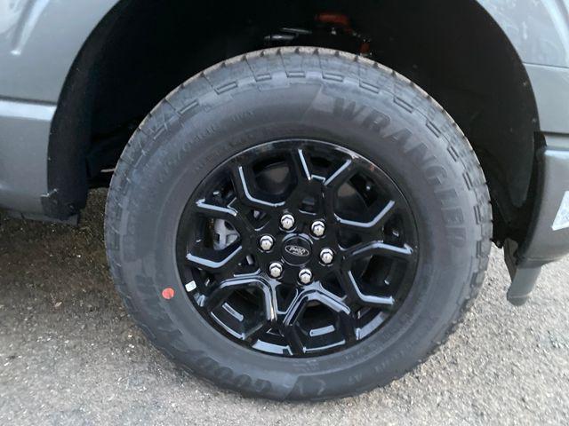 new 2025 Ford F-150 car, priced at $60,802