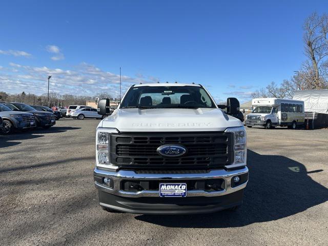 new 2025 Ford F-250 car, priced at $53,896