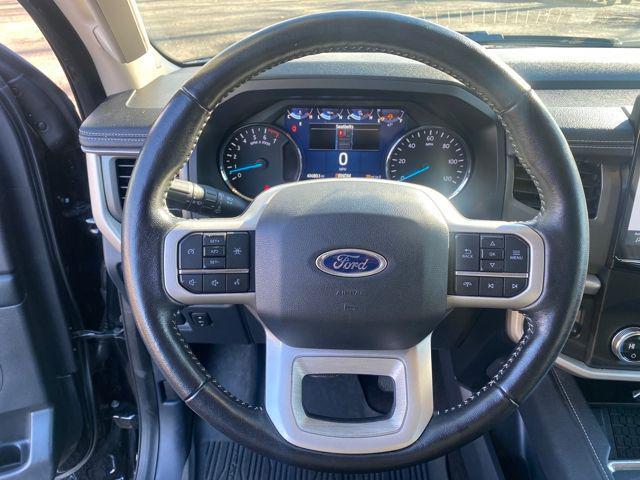 used 2023 Ford Expedition car, priced at $47,143