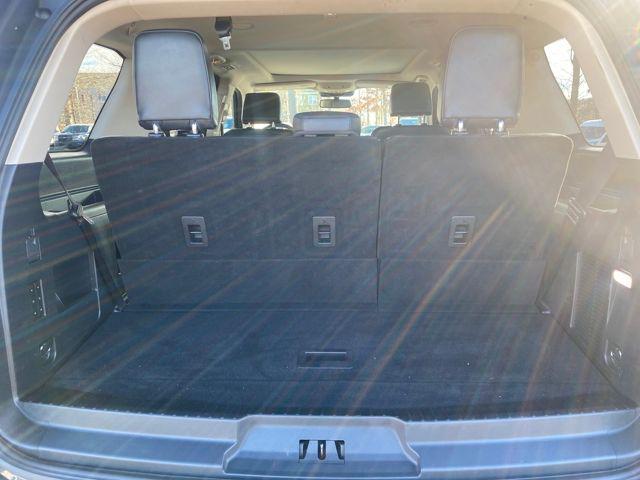 used 2023 Ford Expedition car, priced at $47,143