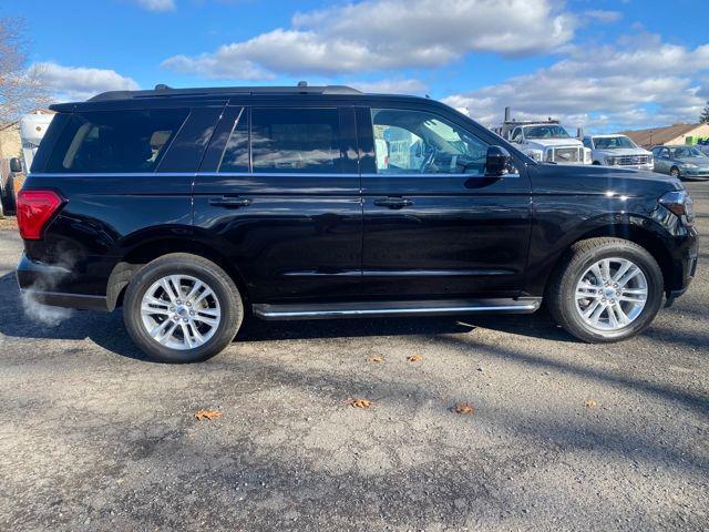 used 2023 Ford Expedition car, priced at $47,143
