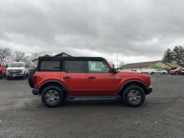 new 2024 Ford Bronco car, priced at $44,232